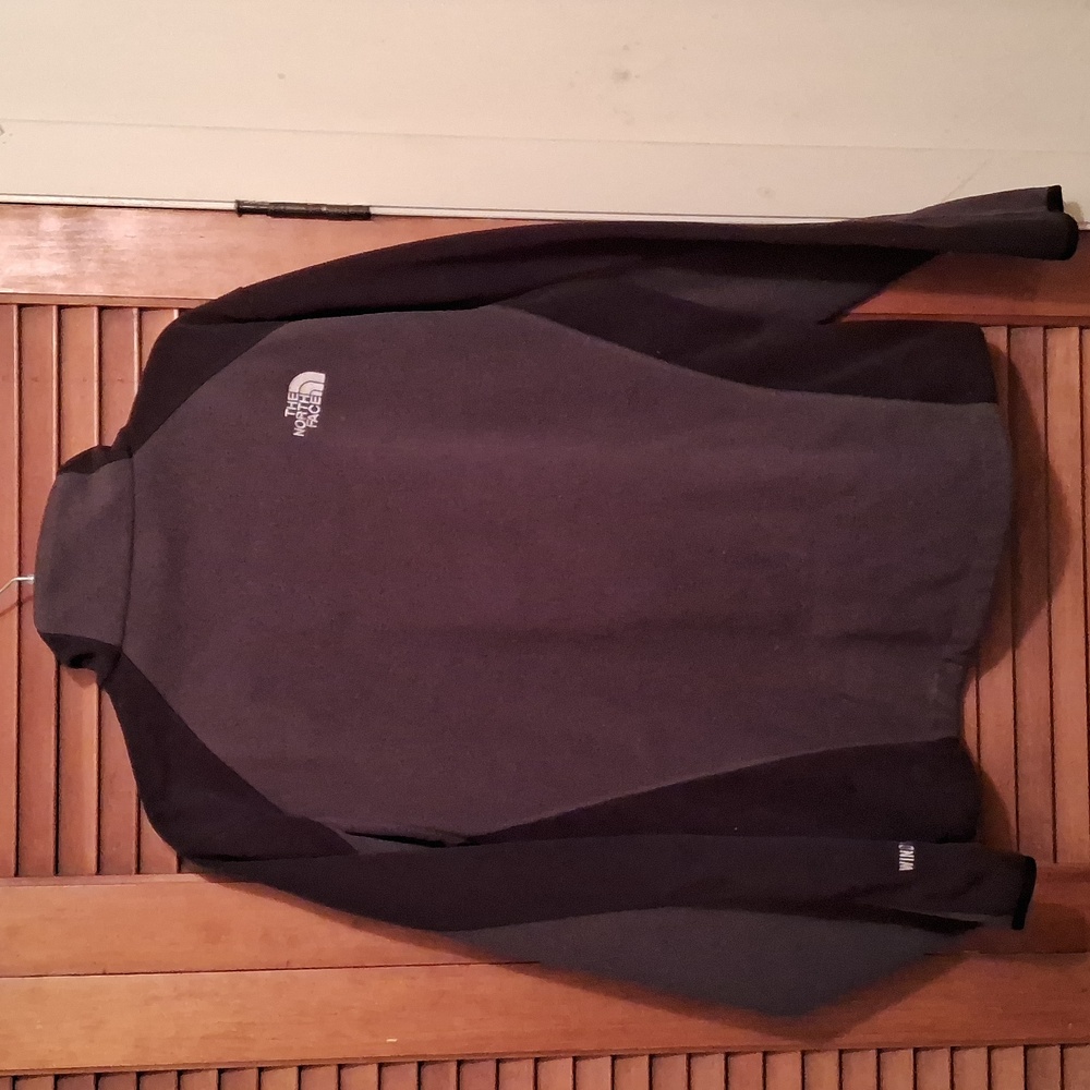 The North Face Men's size medium black and gray full zip jacket - Picture 2 of 7